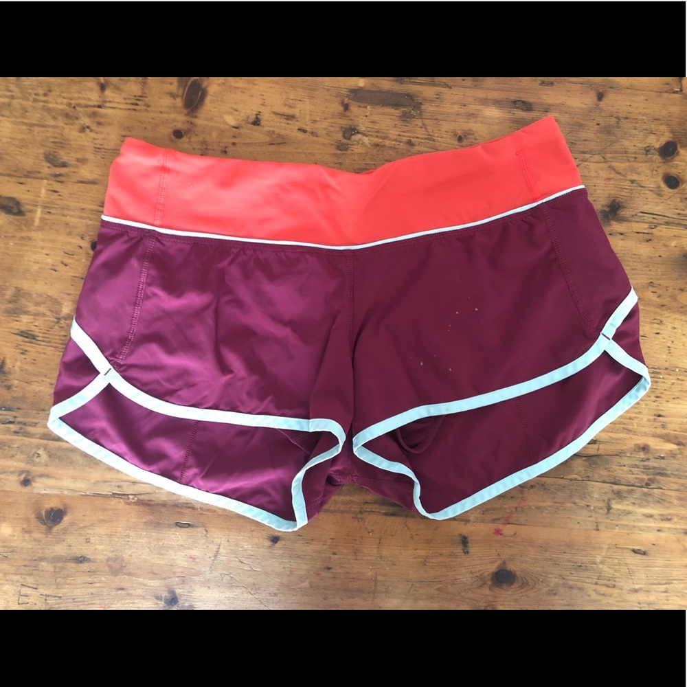 Lululemon shorts size 6